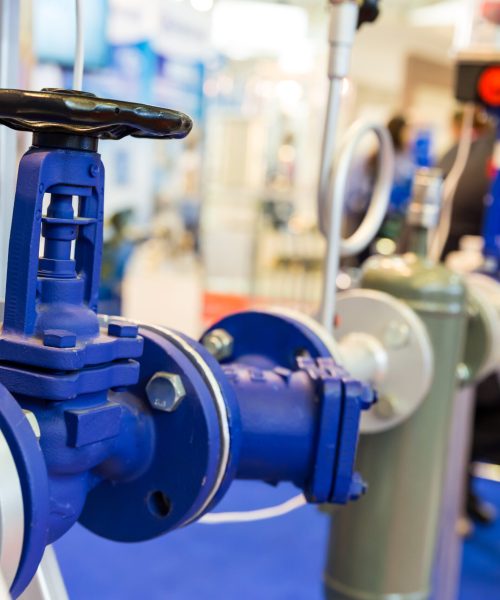 Gate valves, water pipeline, heat circuit. Thermal and pressure control station